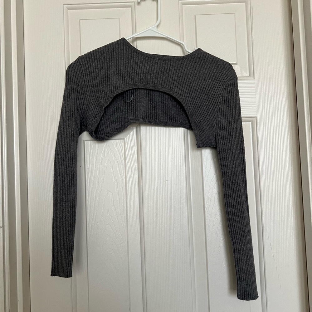 grey sweater